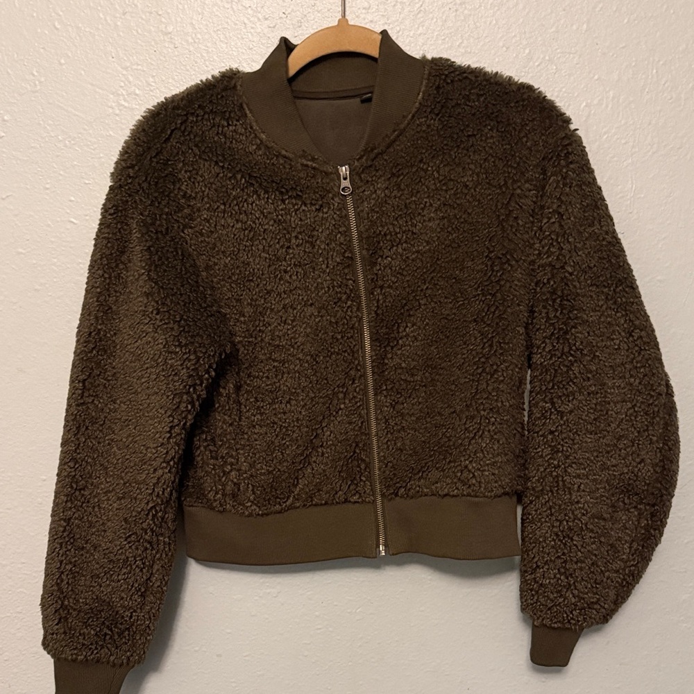 Uniqlo Dark Brown Teddy Jacket